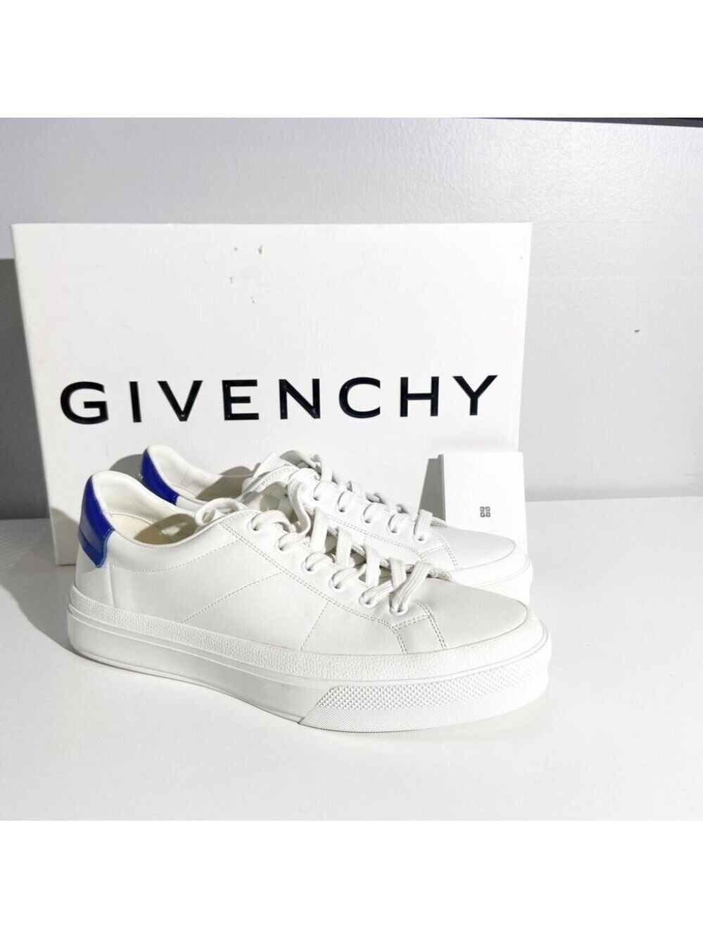 GIVENCHY City Sport logo-detailed leather sneakers in White and Blue